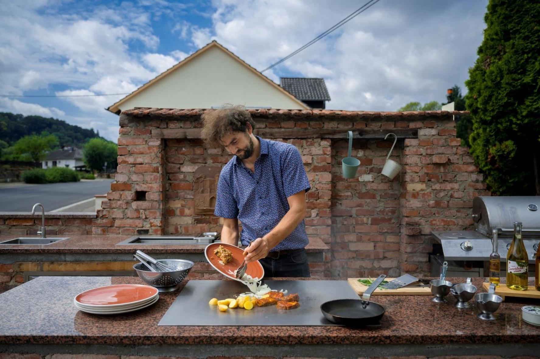 Hotel-Restaurant Laux Merzig Zewnętrze zdjęcie
