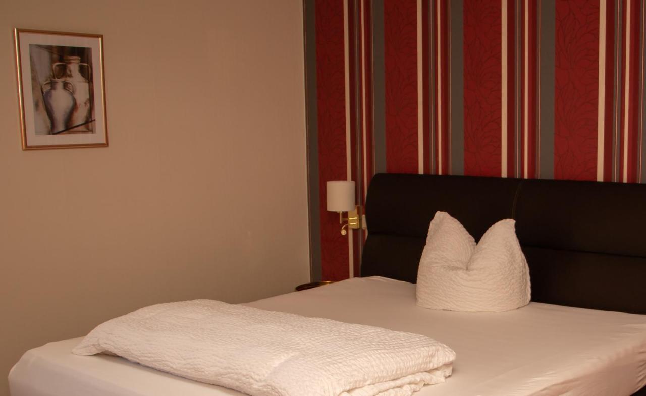 Hotel-Restaurant Laux Merzig Zewnętrze zdjęcie
