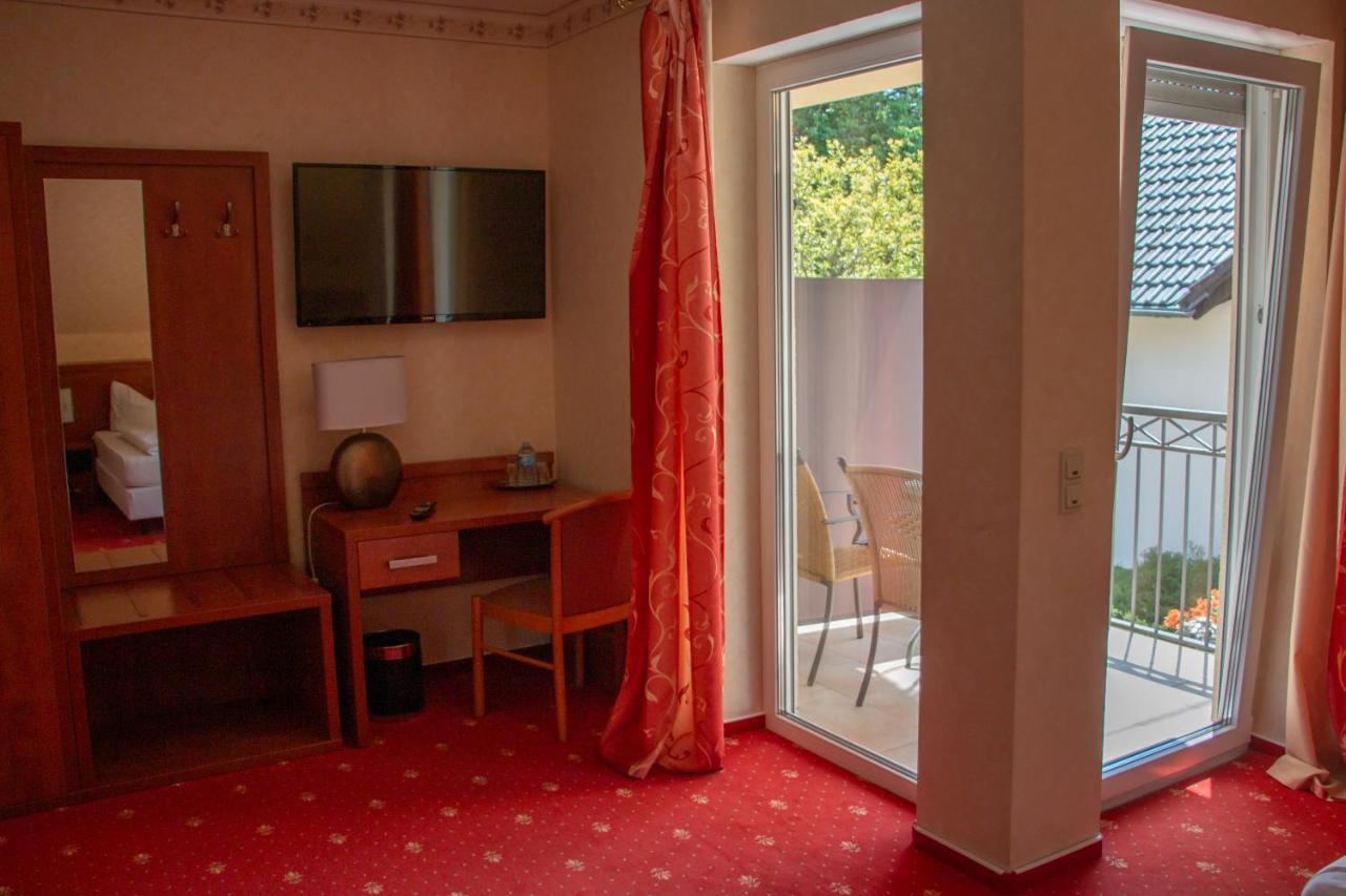 Hotel-Restaurant Laux Merzig Zewnętrze zdjęcie